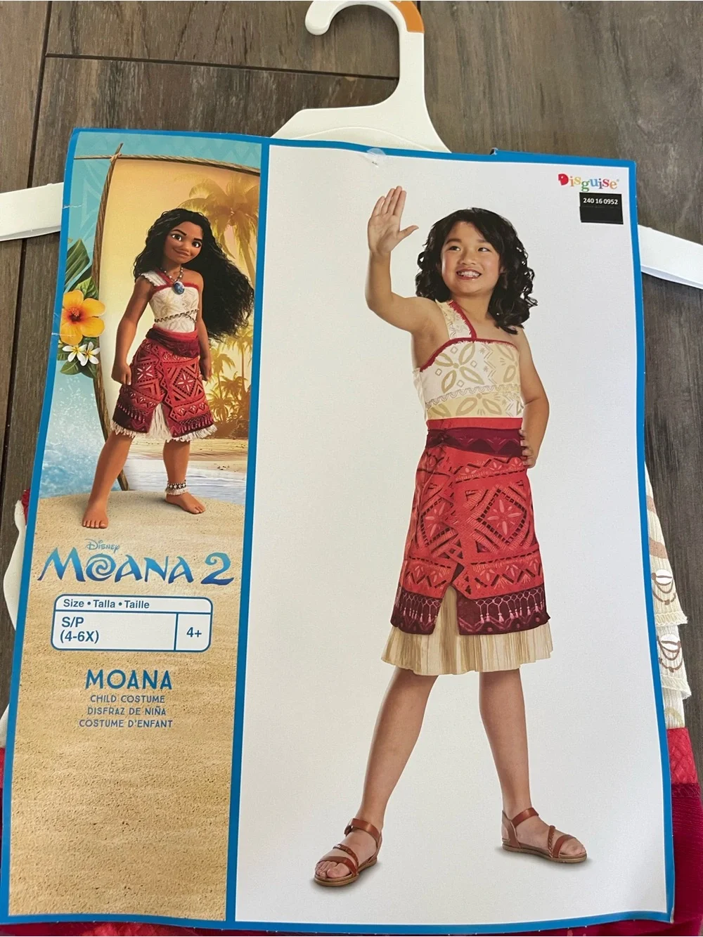 Kids Disney's Moana 2 Halloween costume for girls new with tag size S (4-6x)